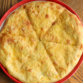 Хачапурі 4 сири